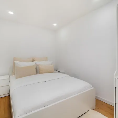 公寓 Whome Stylish Top-floor Flat In Iconic Chiado *