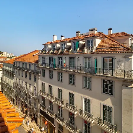 Whome Stylish Top-floor Flat In Iconic Chiado 公寓 *